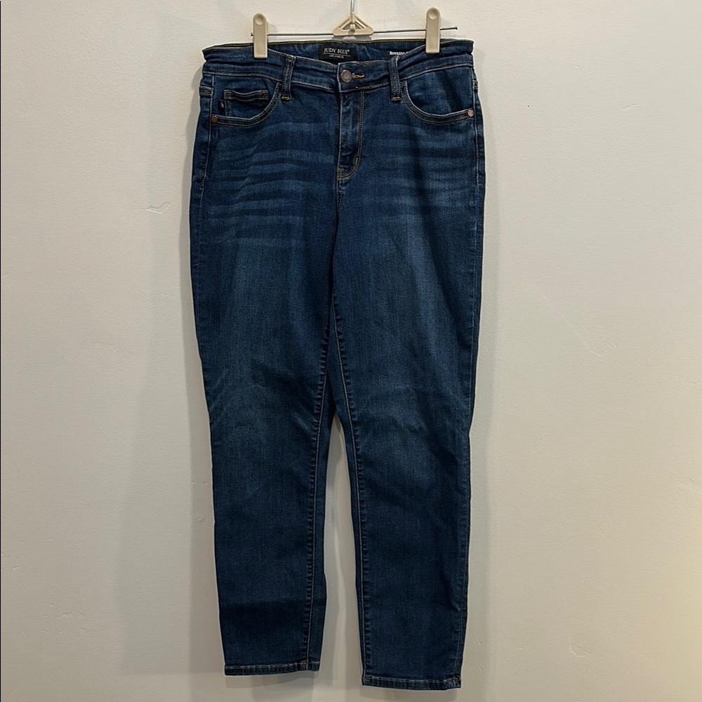 Judy Blue Boyfriend Fit Jeans in Classic Blue with Stretch Fit